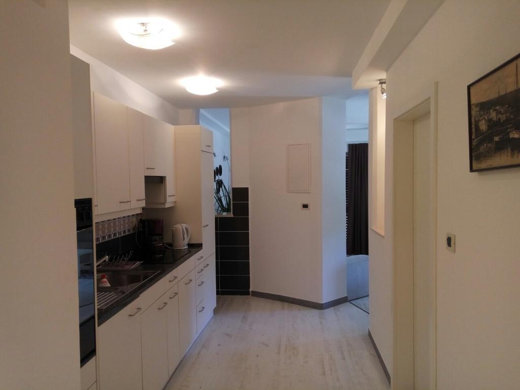 Apartment&Room Romano Матульи Экстерьер фото