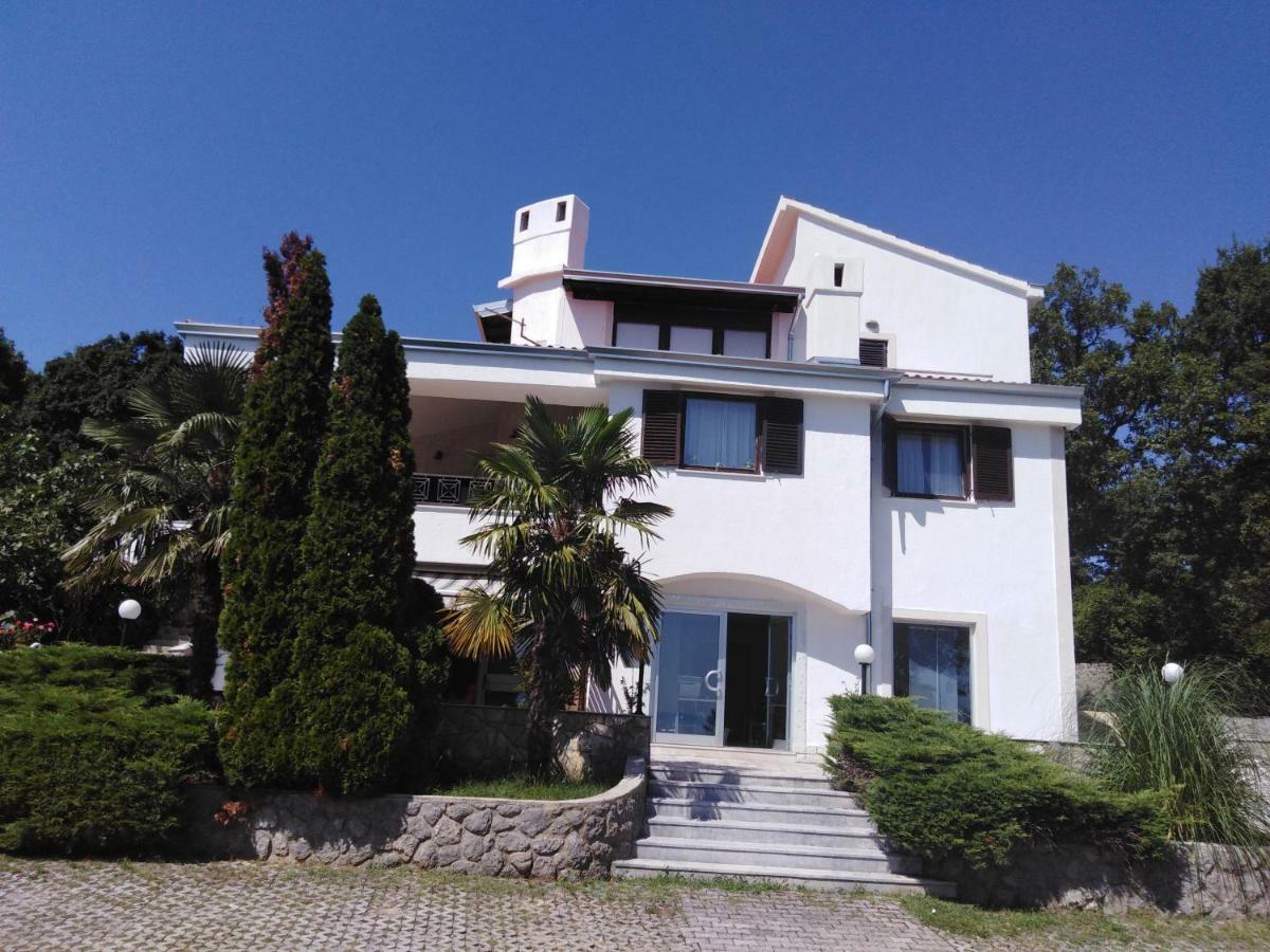 Apartment&Room Romano Матульи Экстерьер фото